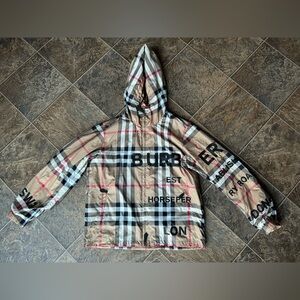 Burberry Nylon Hooded Check Print Jacket Authenticated- Women’s Size Medium
